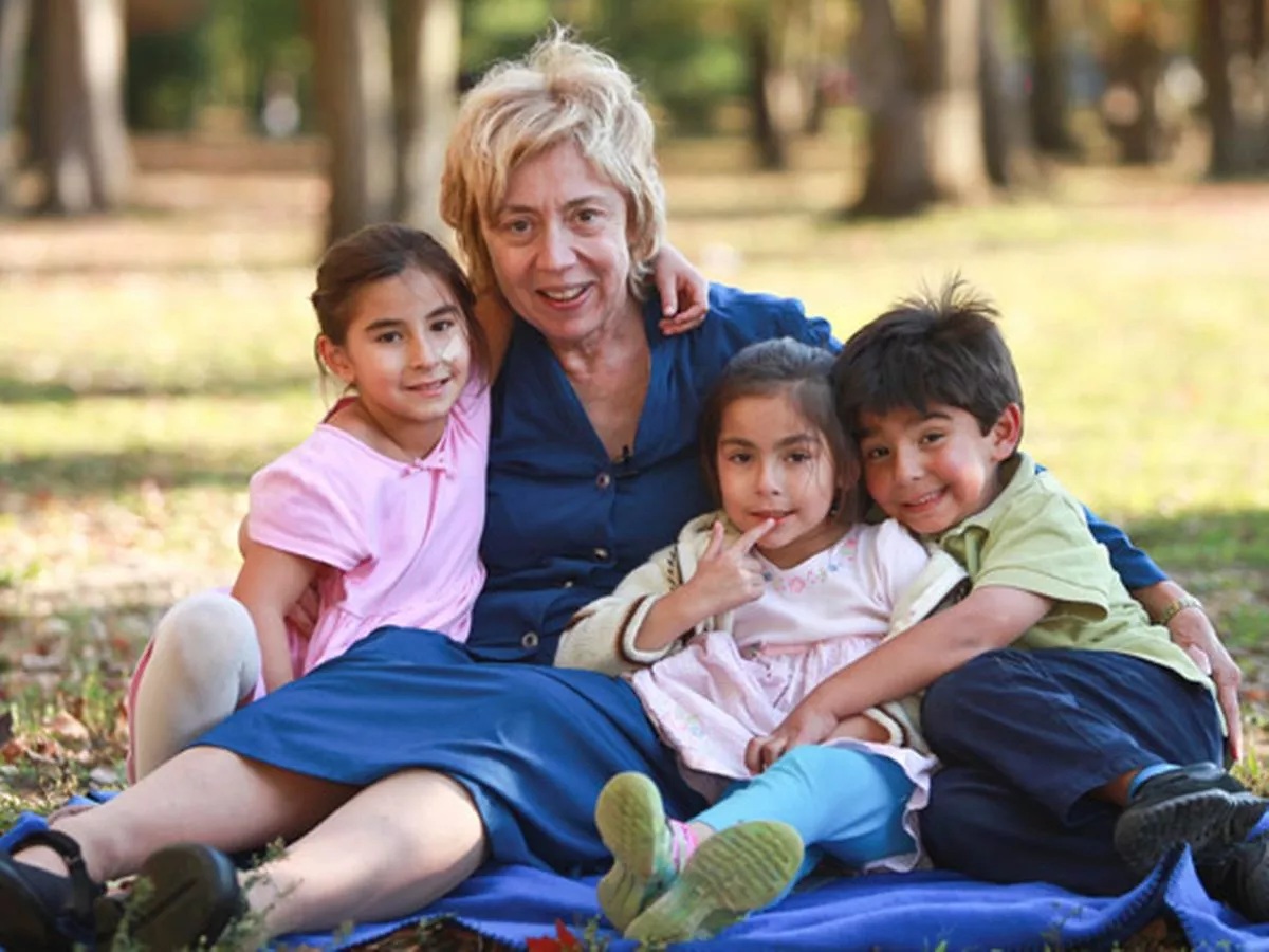  стара майка 