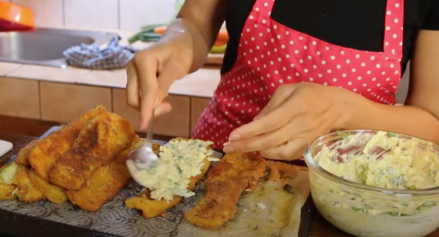  тиквички със сос 