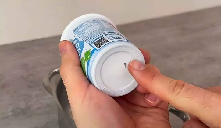 дупка кисело мляко