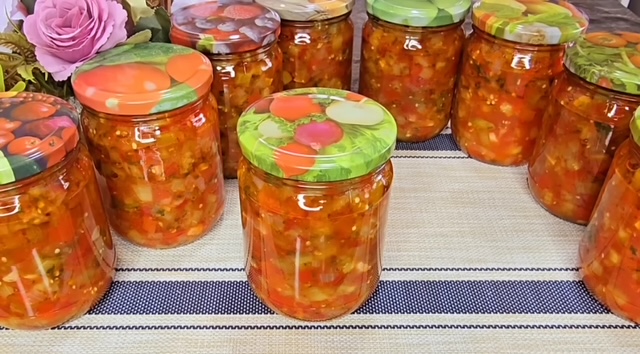 патладжан салата в буркани