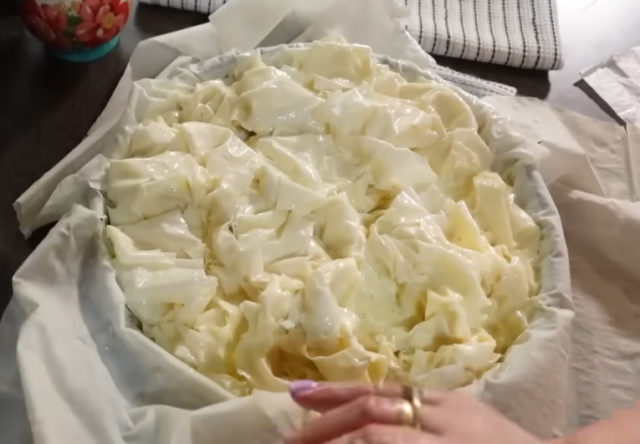 баница с кисело мляко