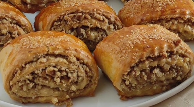 чудни орехови рулца