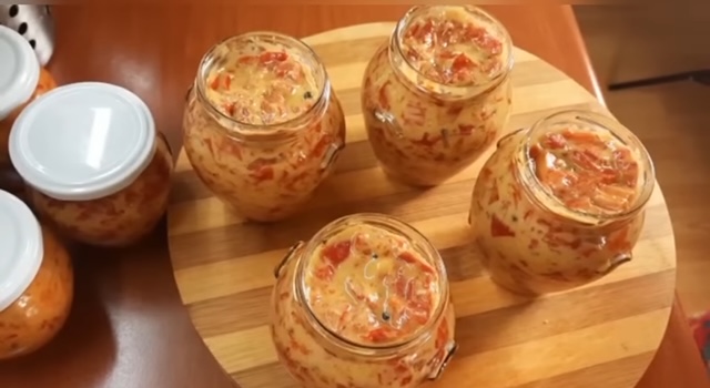 чушки в горчица за зимата