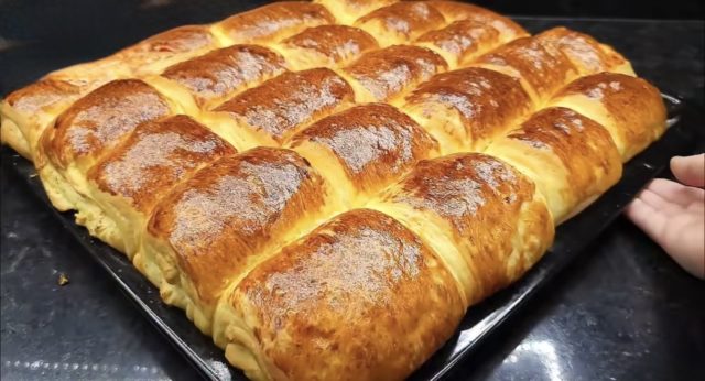 златисти кифлички