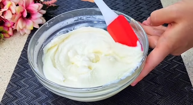 сметанов крем