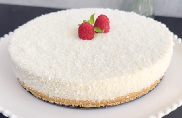 снежен чийзкейк