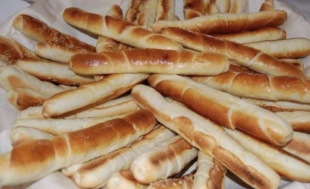 солени пръчици от тесто