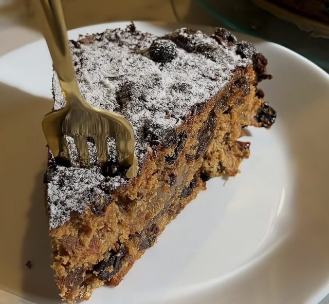 парче коледна торта