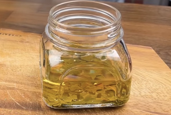 дафинов лист в буркан