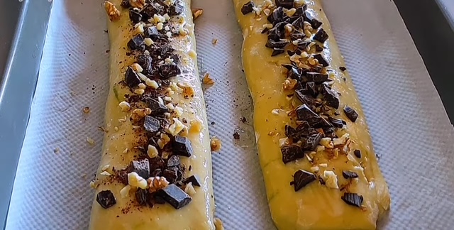 руло с шоколад и орехи
