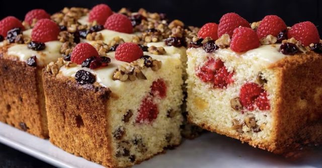 плодов кекс с ядки