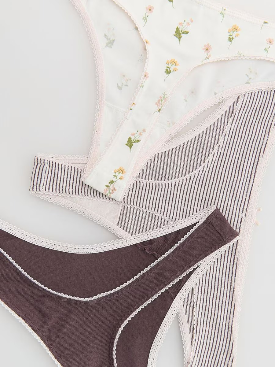 дамски бикини