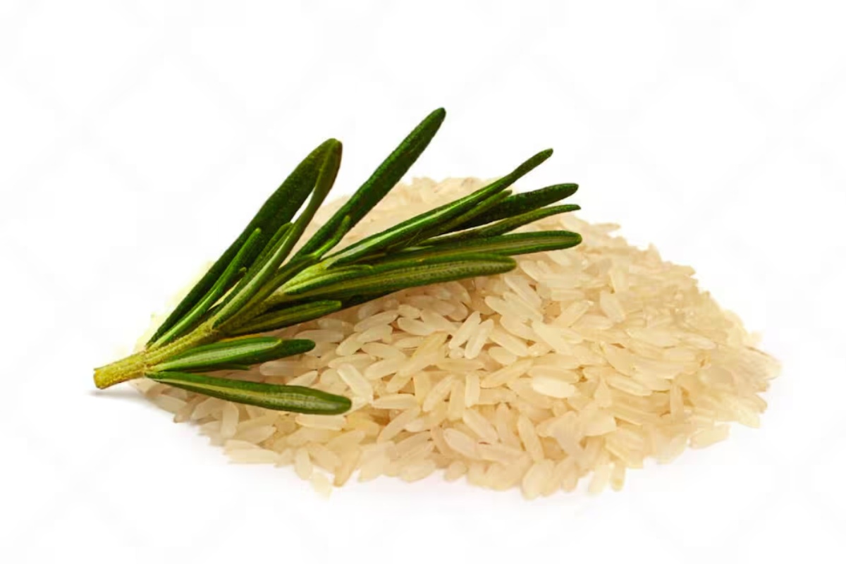 ориз с розмарин