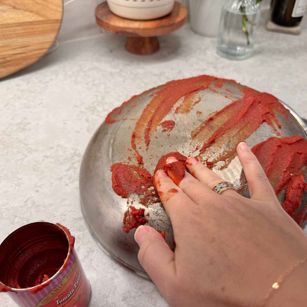 почистване тиган