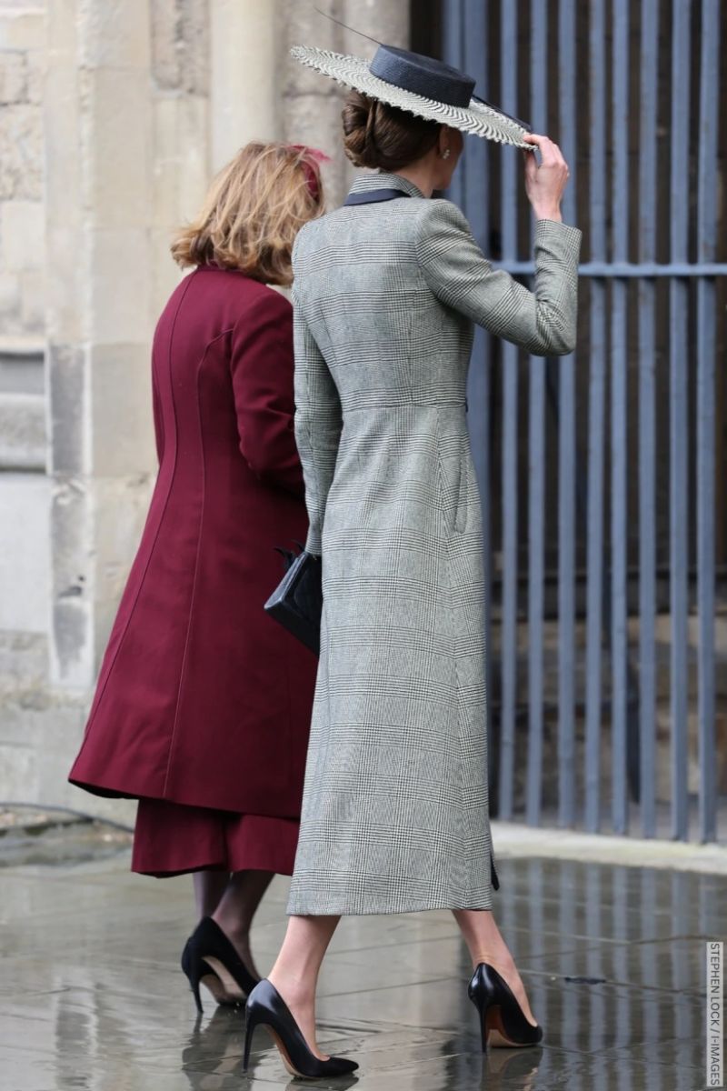 елегантно палто