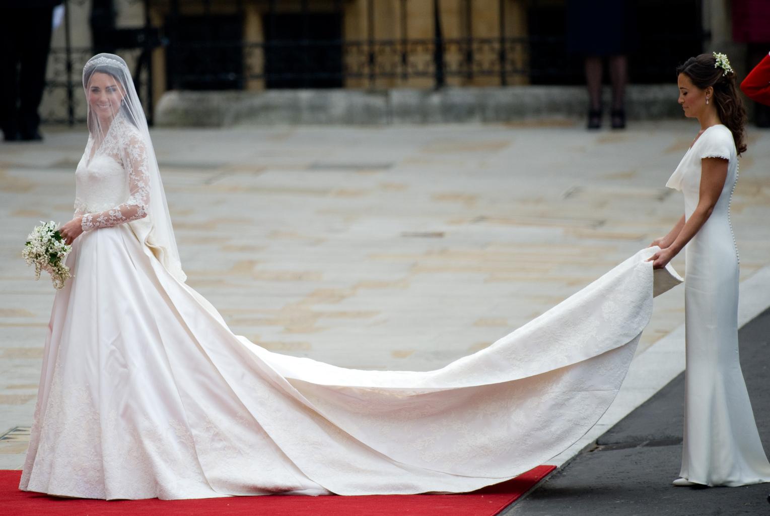 сватбената рокля на Кейт Мидълтън
