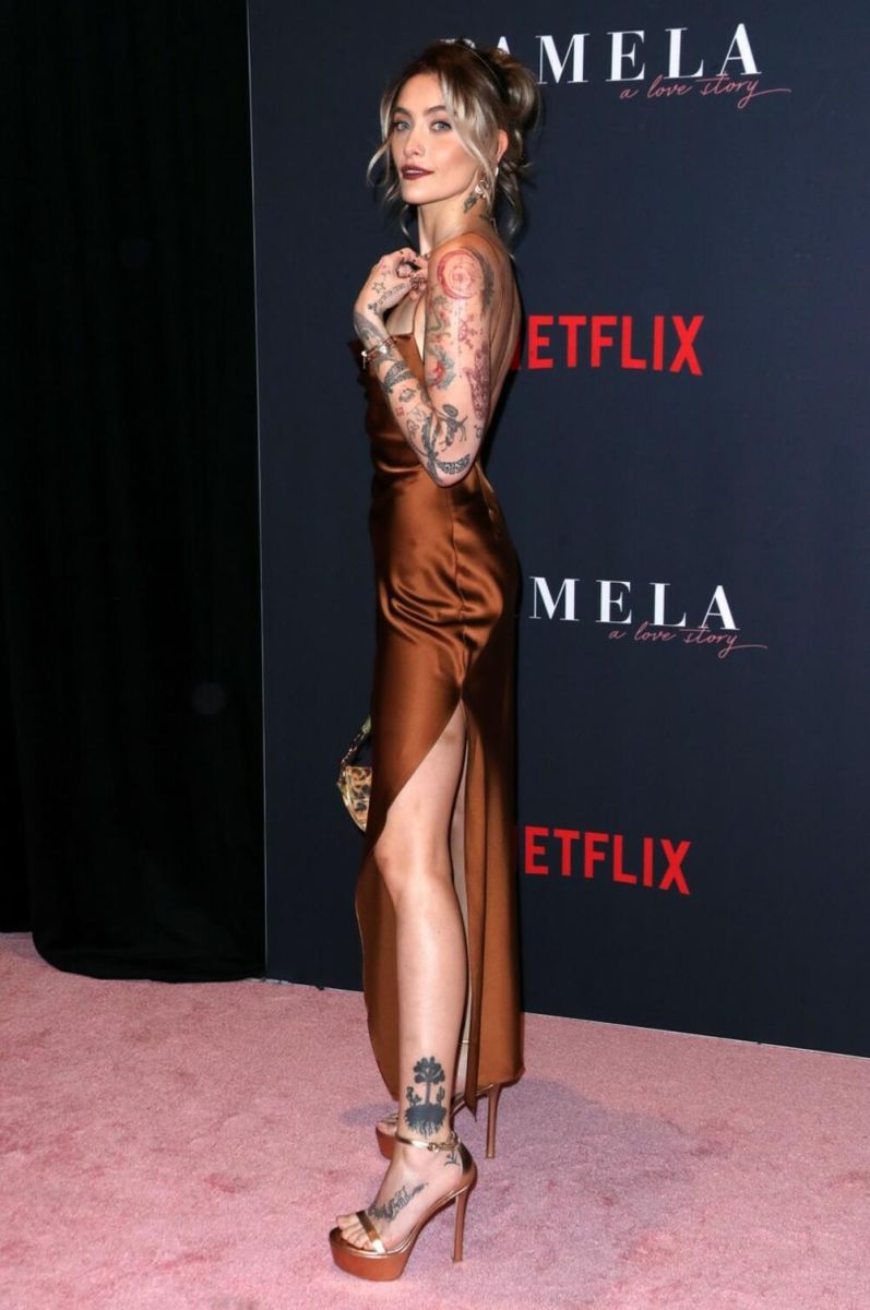  Парис Джаксън подиум 