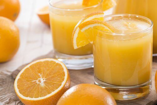 портокалов сок витамини