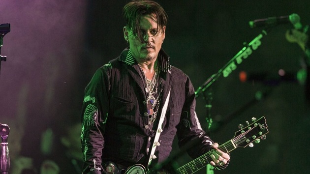 Джони Деп китара