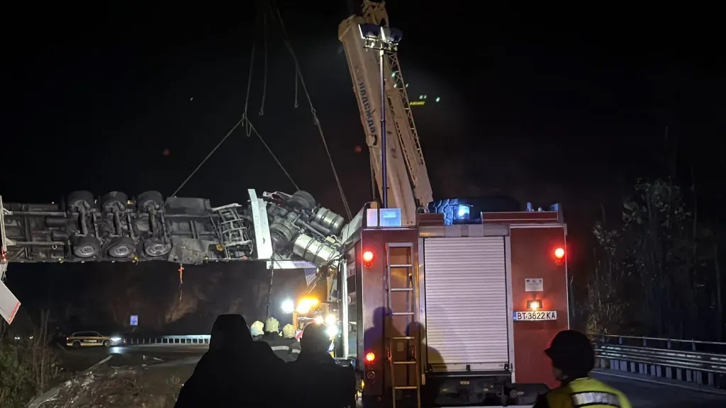 катастрова Мишеморков хан