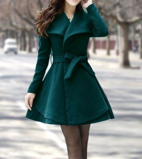 елегантно палто в зелено