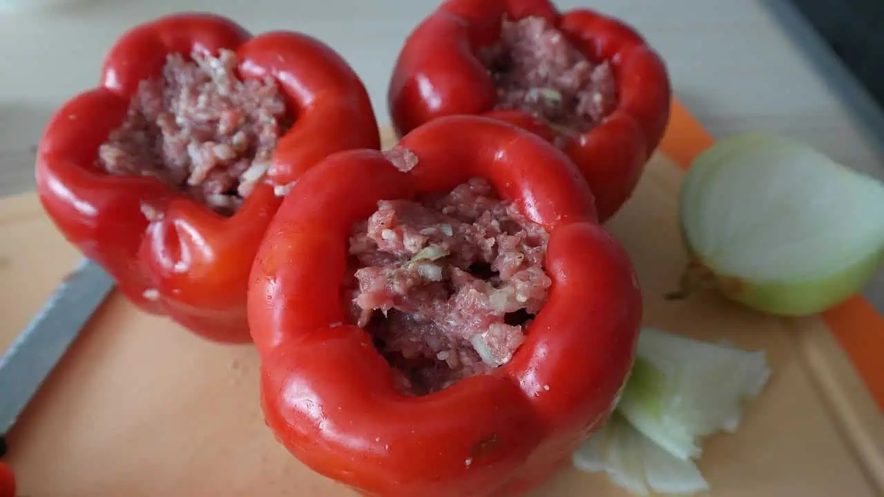 пълнени чушки