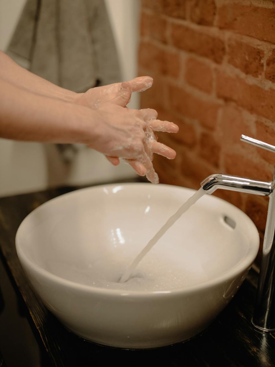 миене ръце