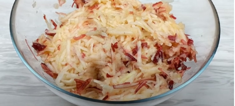 настъргани ябълки