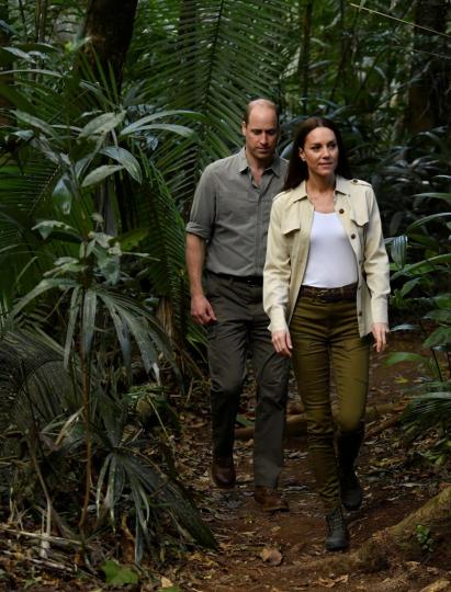 Кейт и Уилям в джунглата