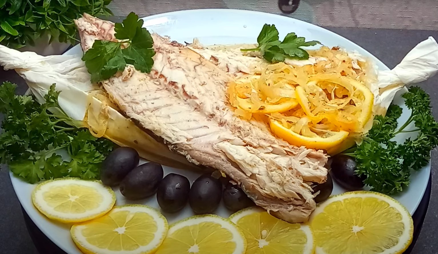  печена скумрия в хартия 