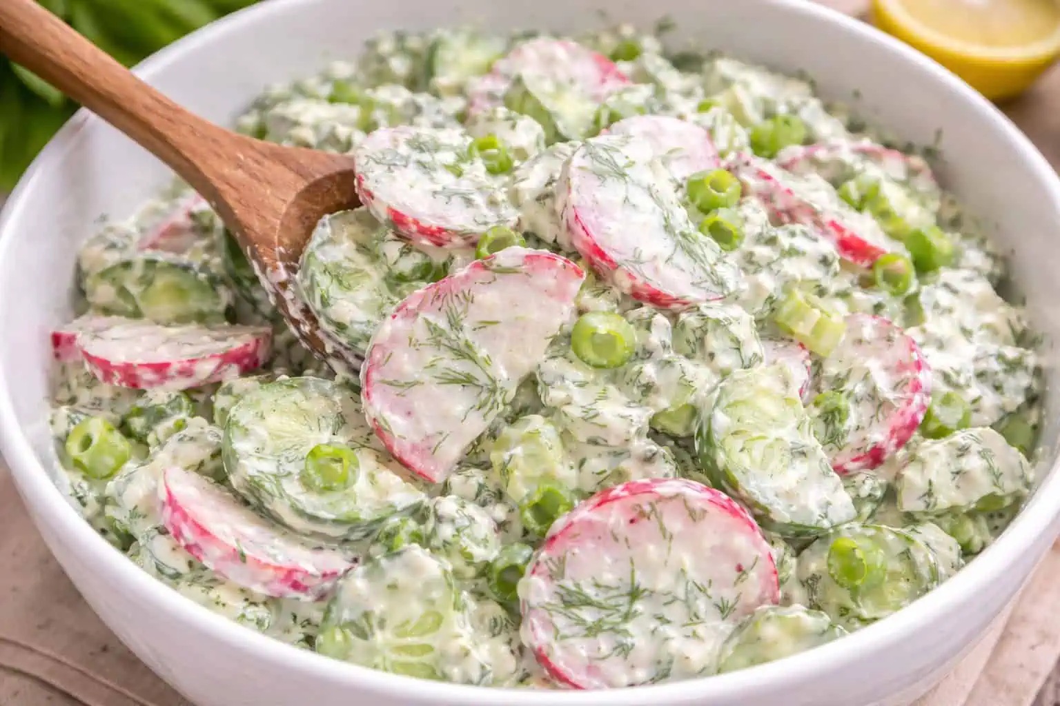 пролетна салата