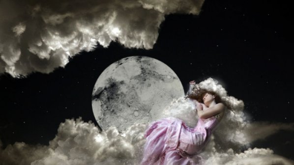 сънища фази на луната