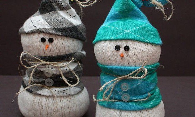 снежни човечета от чорап