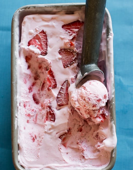 домашен ягодов сладолед