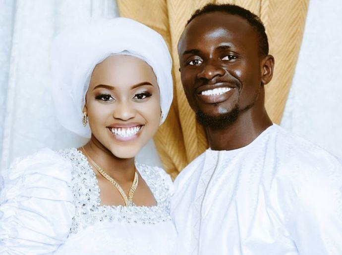 Айша и Мане