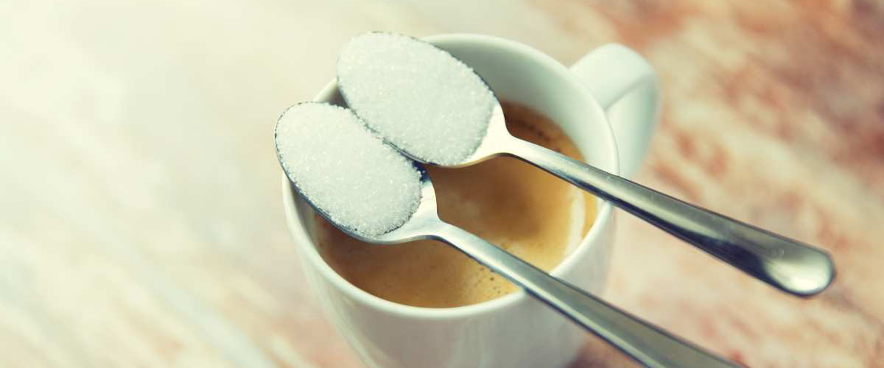 захар в кафето