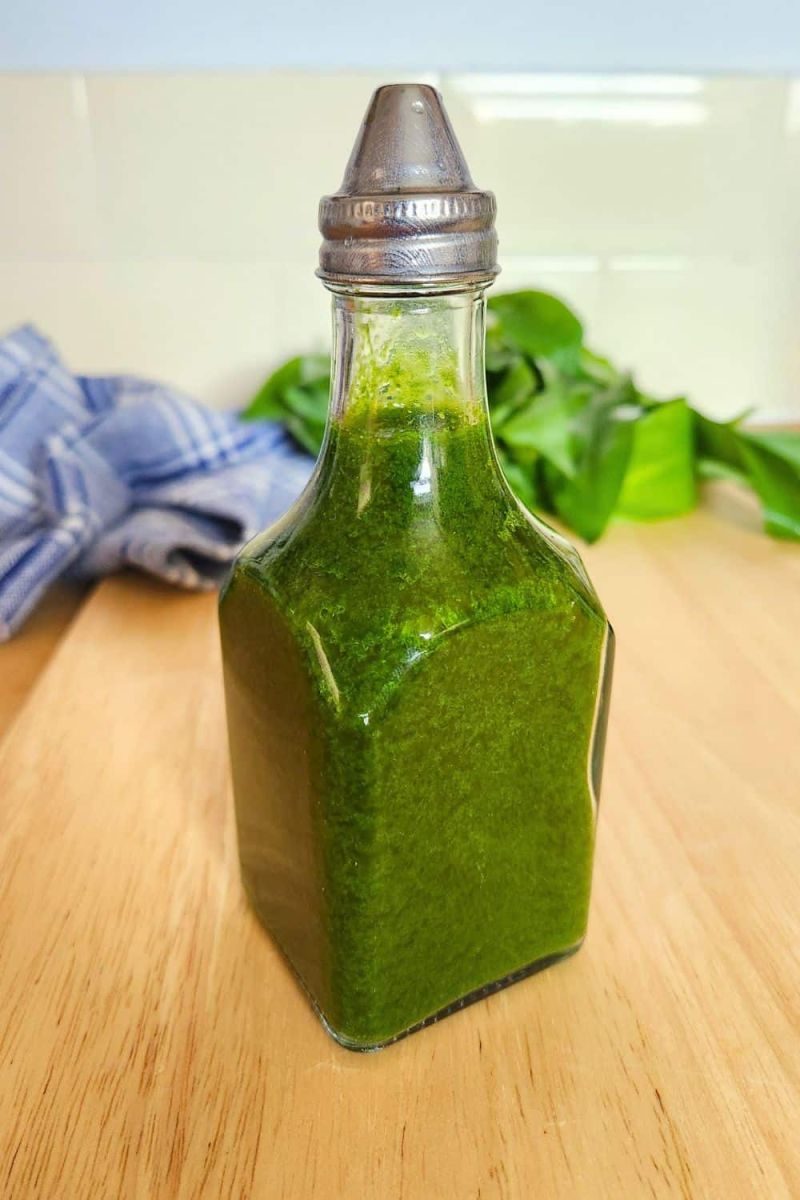 бутилка чесново олио