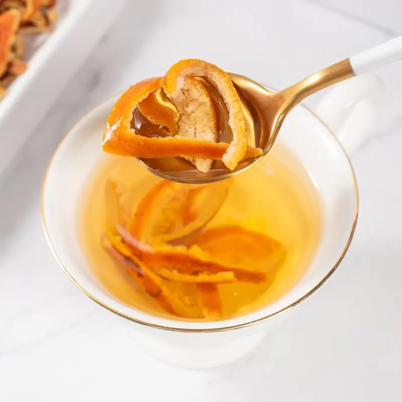 сварена кора мандарина