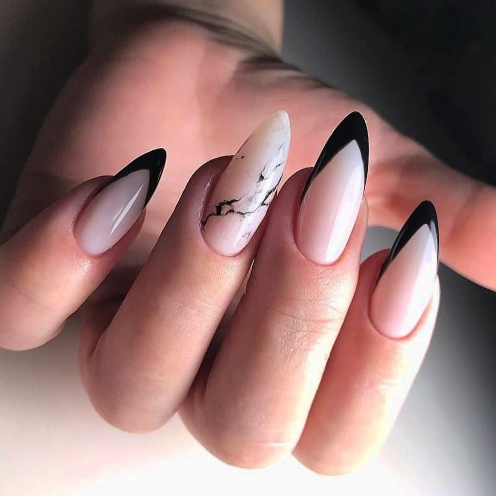 великолепен френч със спайдър гел